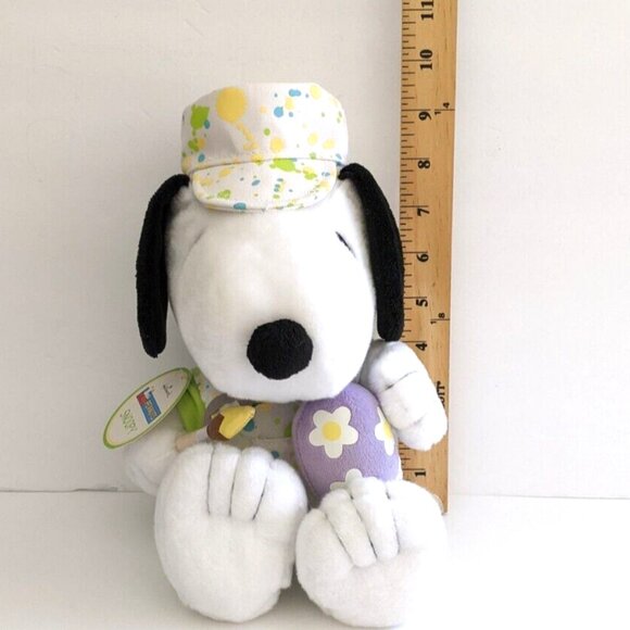 Hallmark Snoopy in Painters Outfit with Paintbrush & Eggs stuffed animal plush - Picture 5 of 5